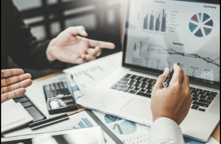 The Role of Small Business Accountants in Financial Planning and Forecasting