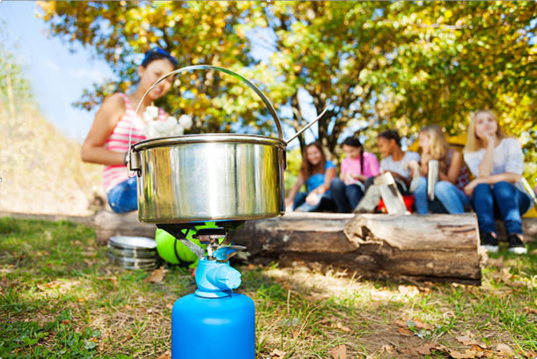 The Benefits of Outsourcing Your Summer Camp Food Needs