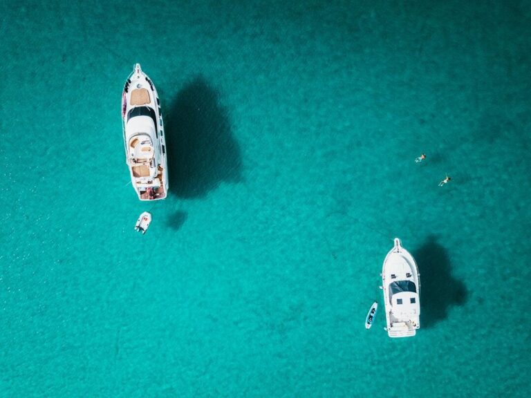 Stories from the Sea: Memorable Sailing Adventures in Greece